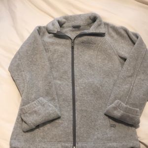 NWOT. Columbia fleece jacket. Light grey